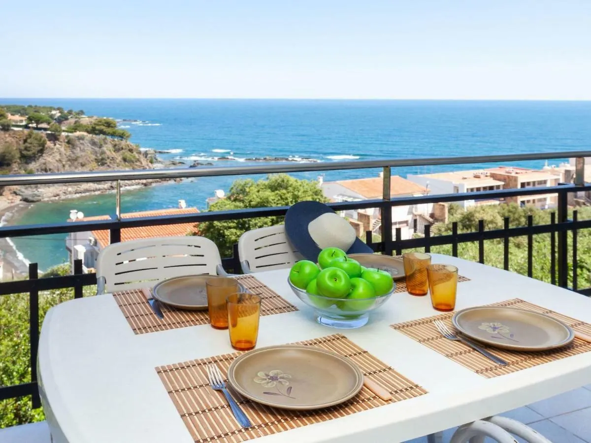 Apartment Les Oranetes By Interhome Llança