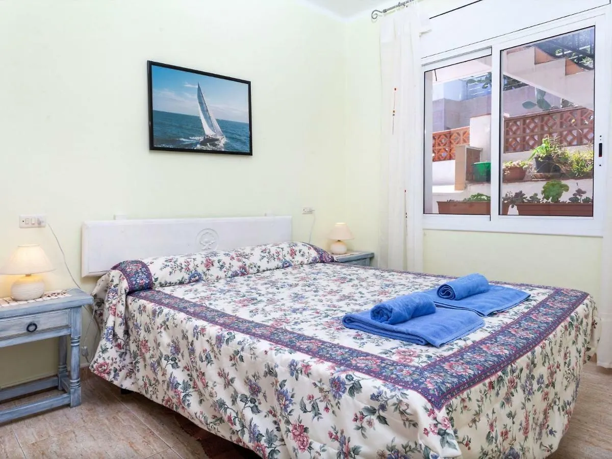 Apartment Les Oranetes By Interhome Llança